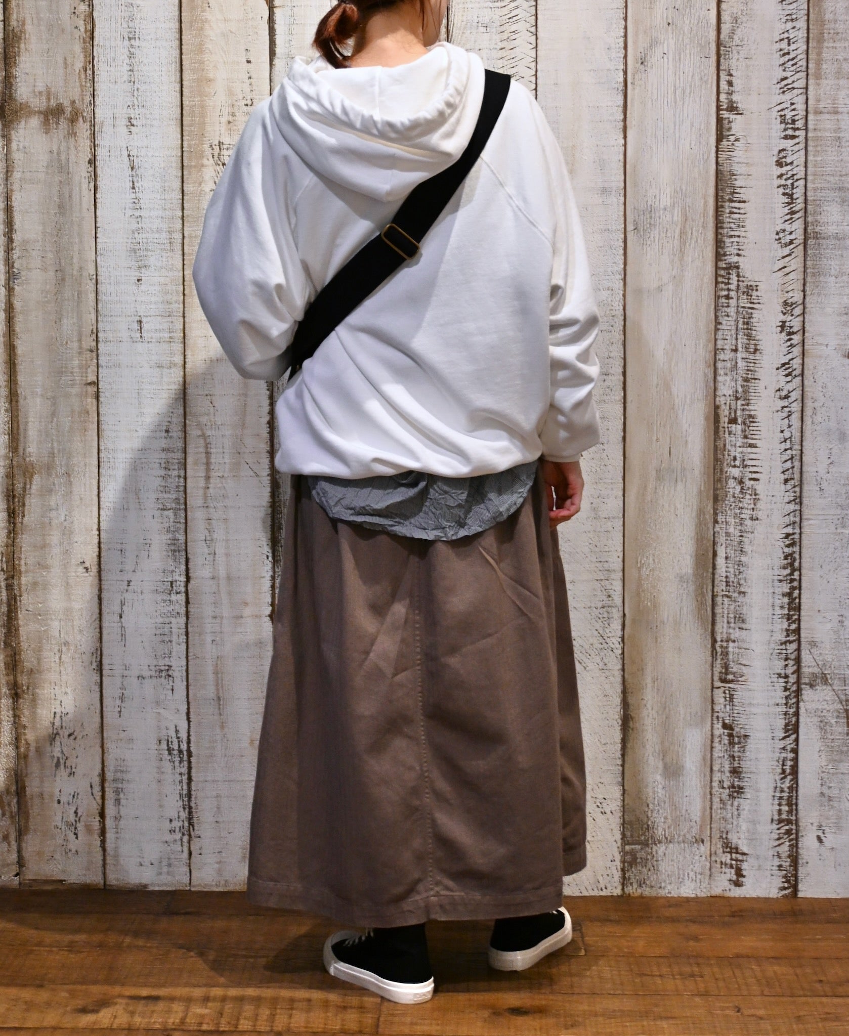 155cm　size:46　col.9000