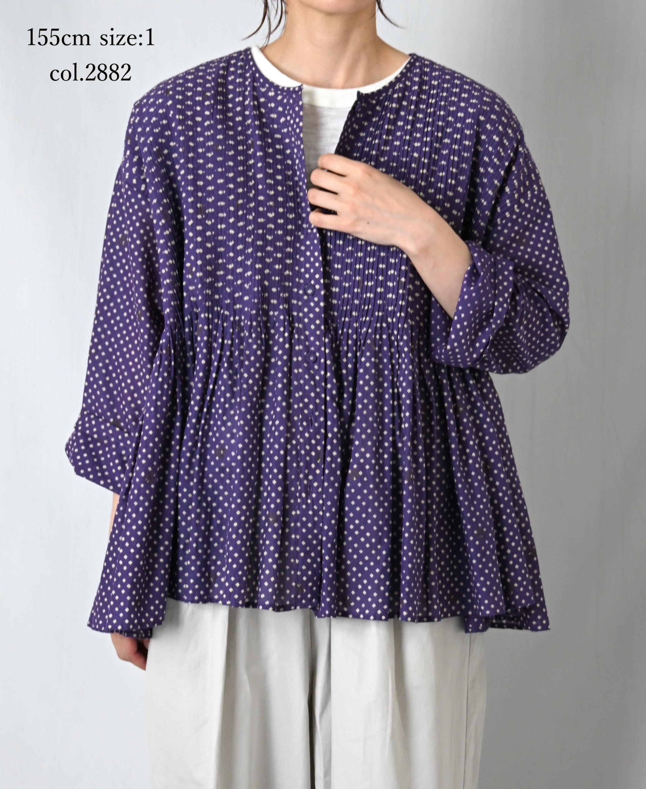 INMDS26083 80s VOILE SQUARE BLOCK PRINT CREW NECK BUTTON SHIRTS WITH MINI PINTUCK