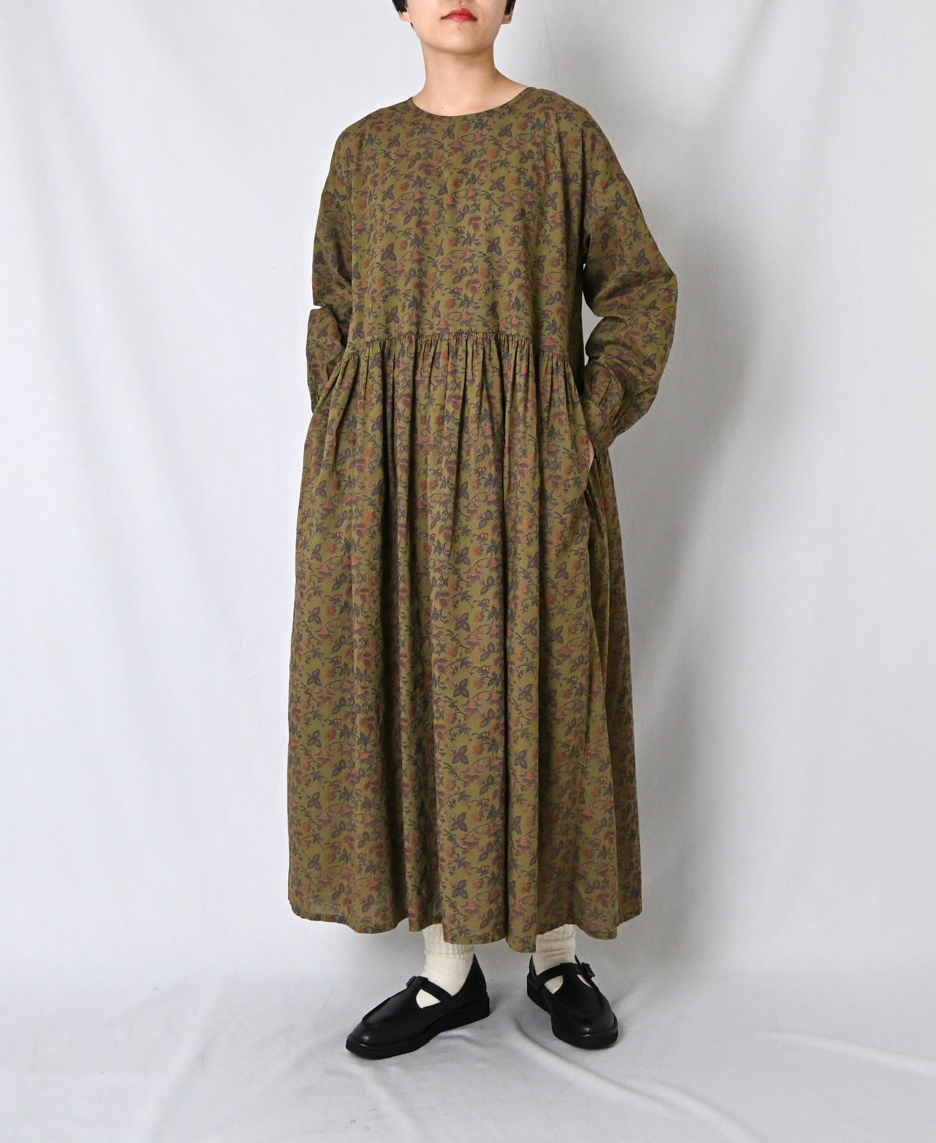 163cm　size:2　col.5648