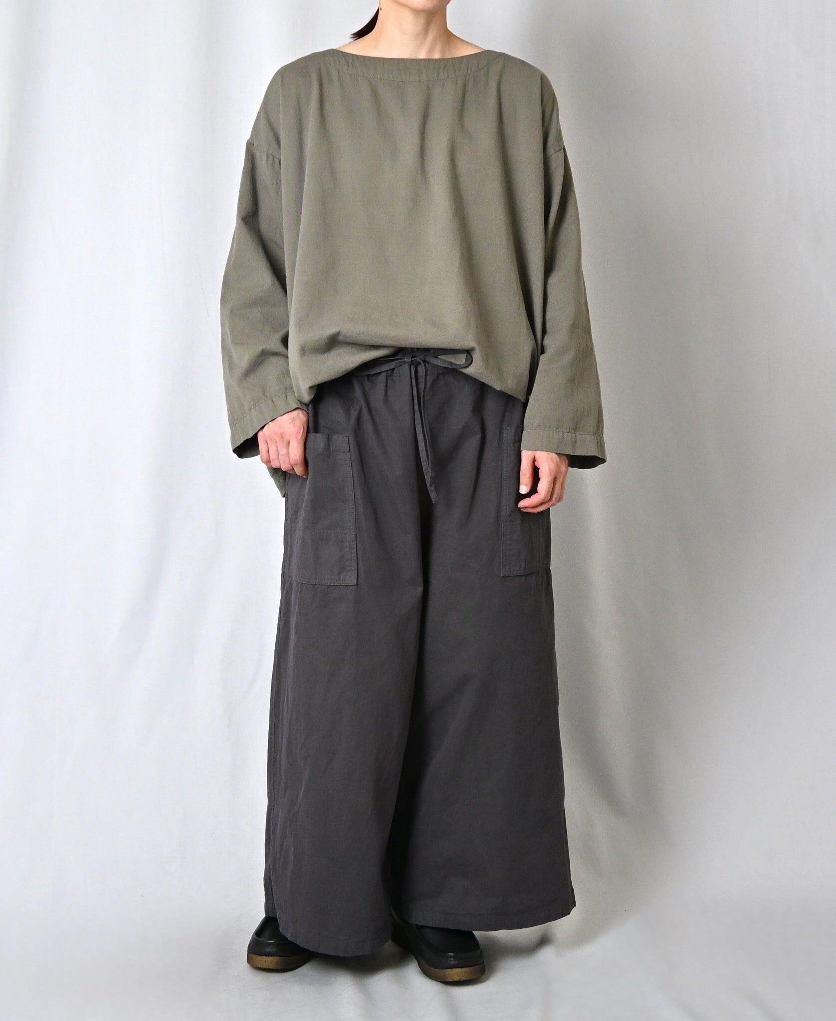 155cm　size:42　col.980B