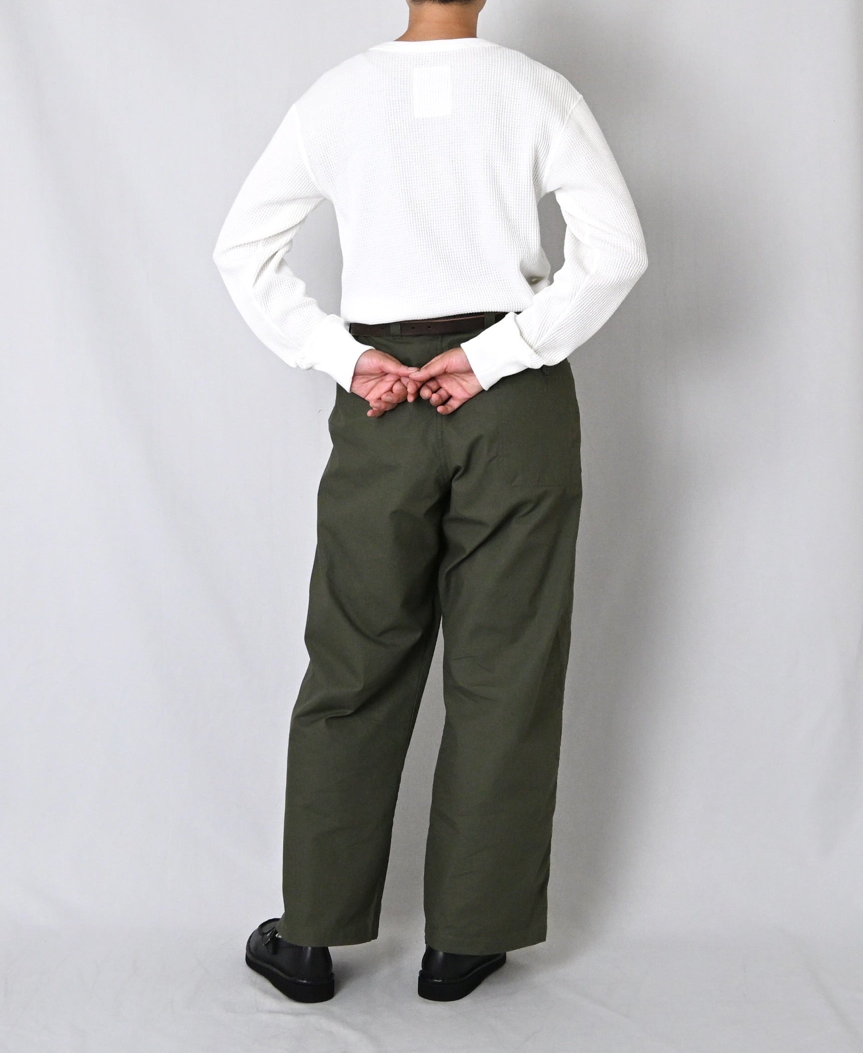 163cm size:44 COL. 9100 オフホワイト