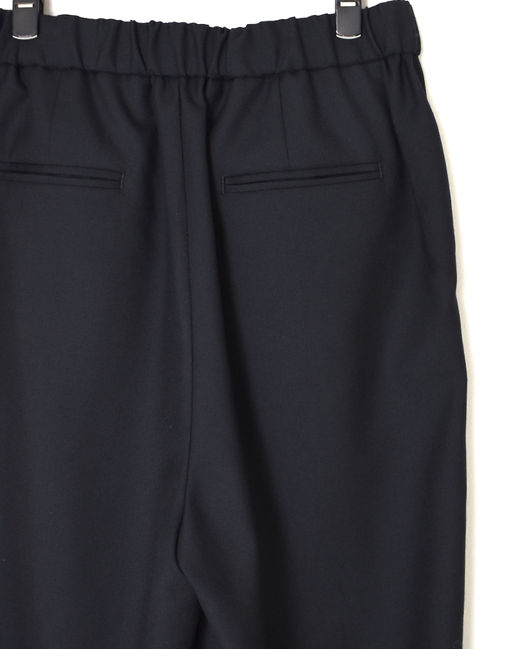 GNMDS2501WS WOOL SERGE 2TUCK TAPERED EASY PANTS