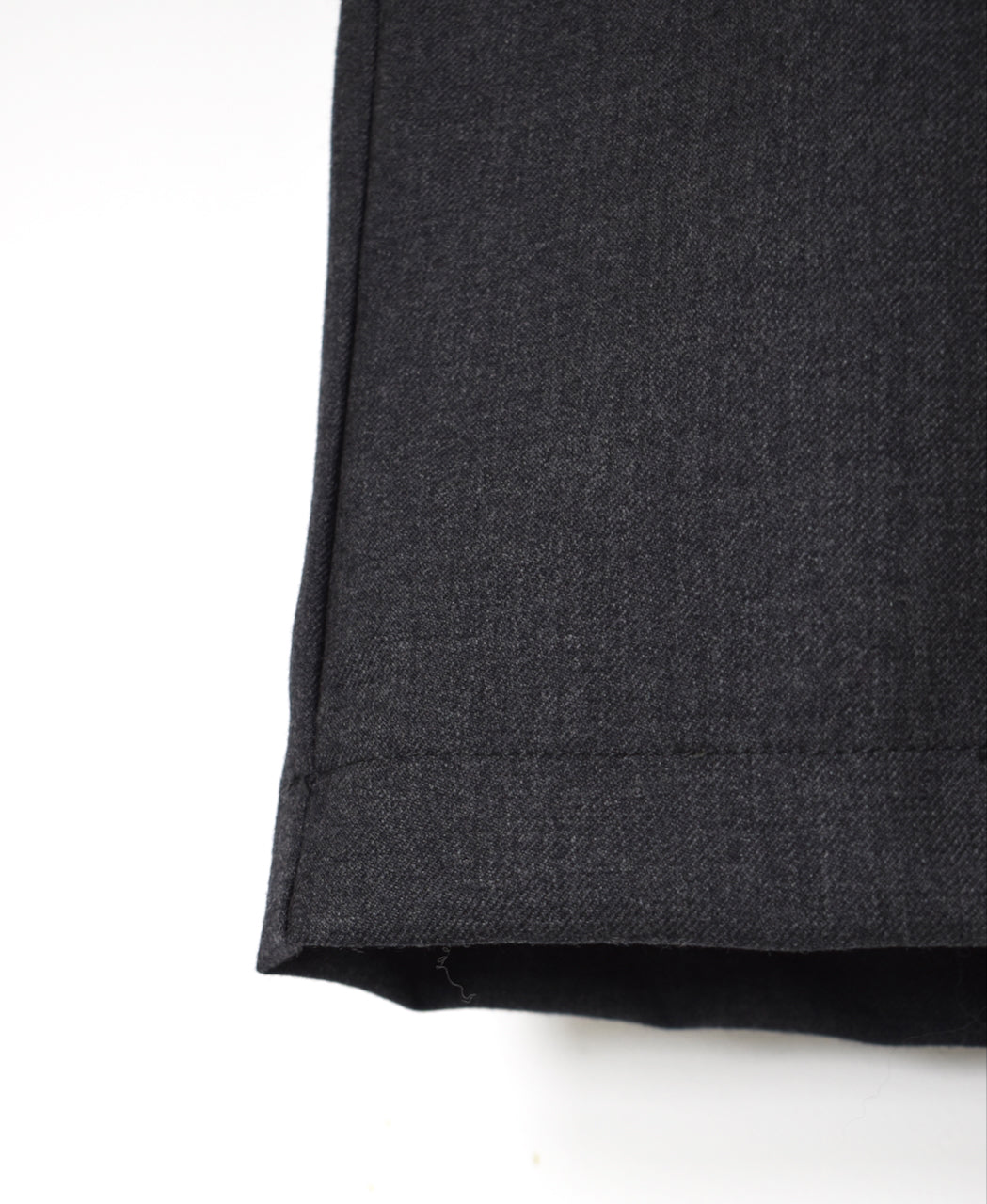 GNMDS2502WS WOOL SERGE 2TUCK WIDE EASY PANTS