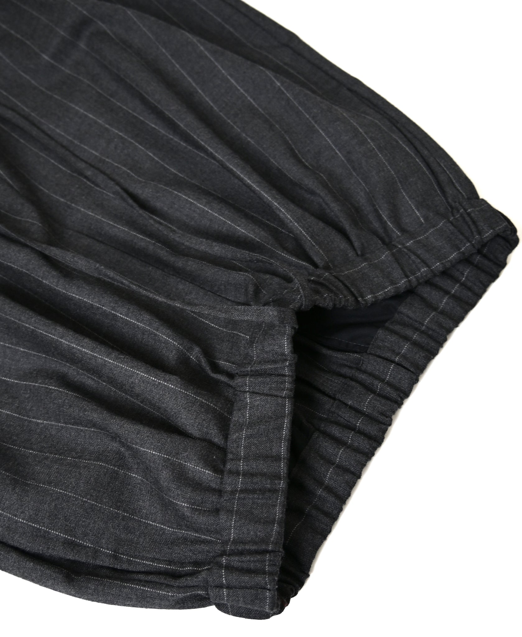 GNMDS2502WS WOOL SERGE 2TUCK WIDE EASY PANTS