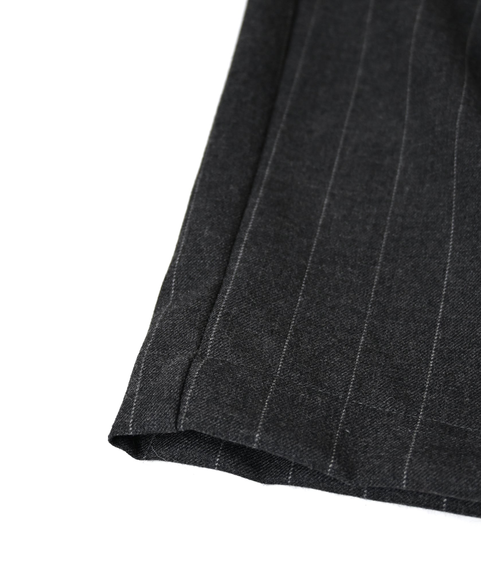 GNMDS2502WS WOOL SERGE 2TUCK WIDE EASY PANTS