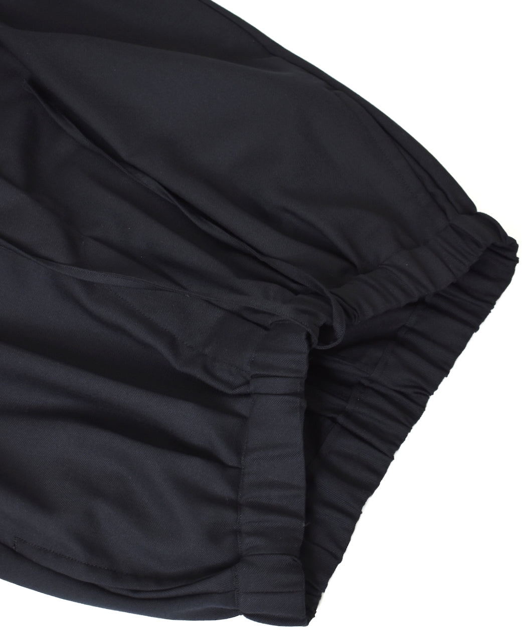 GNMDS2502WS WOOL SERGE 2TUCK WIDE EASY PANTS