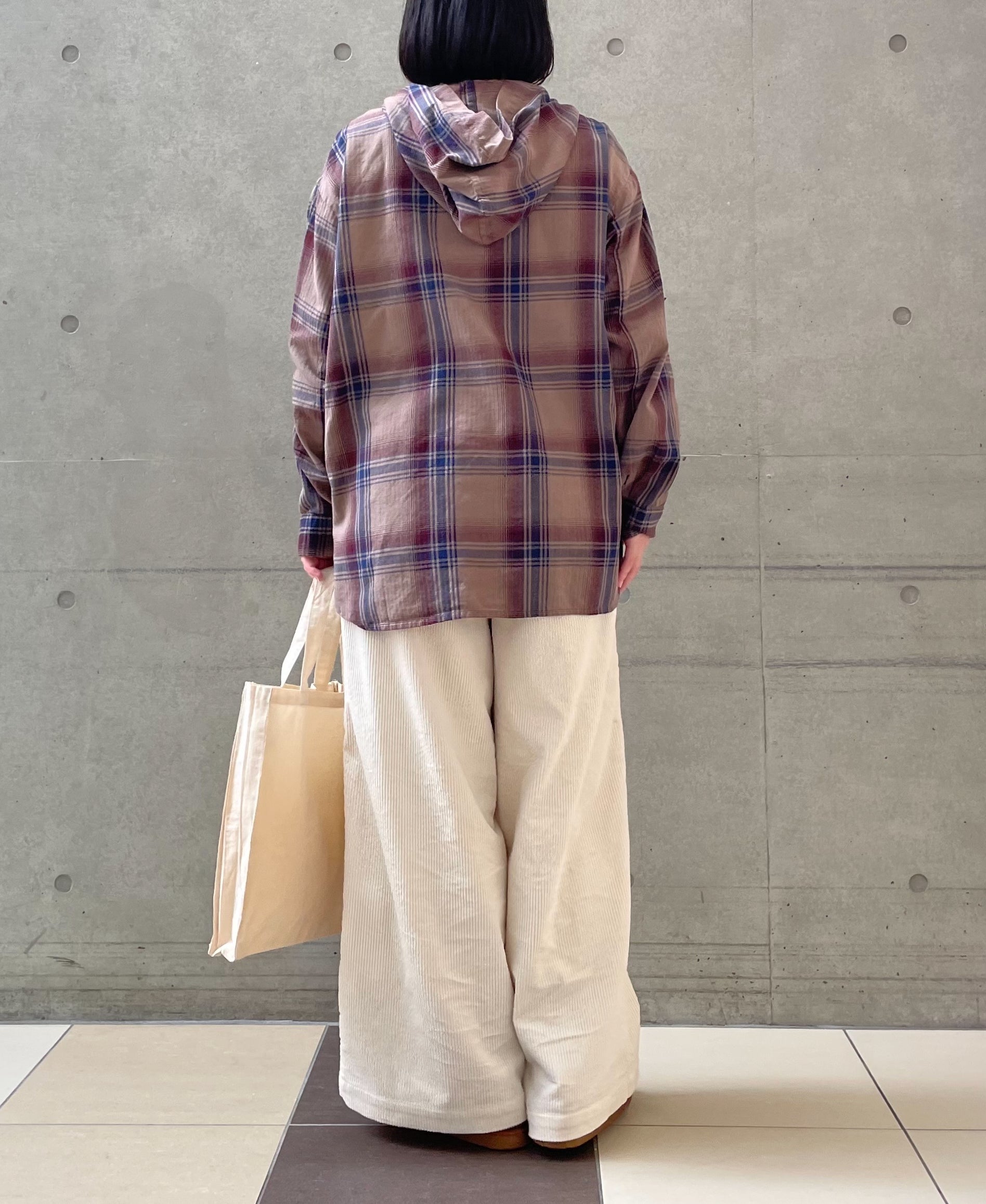 161cm　size:1　col.9100