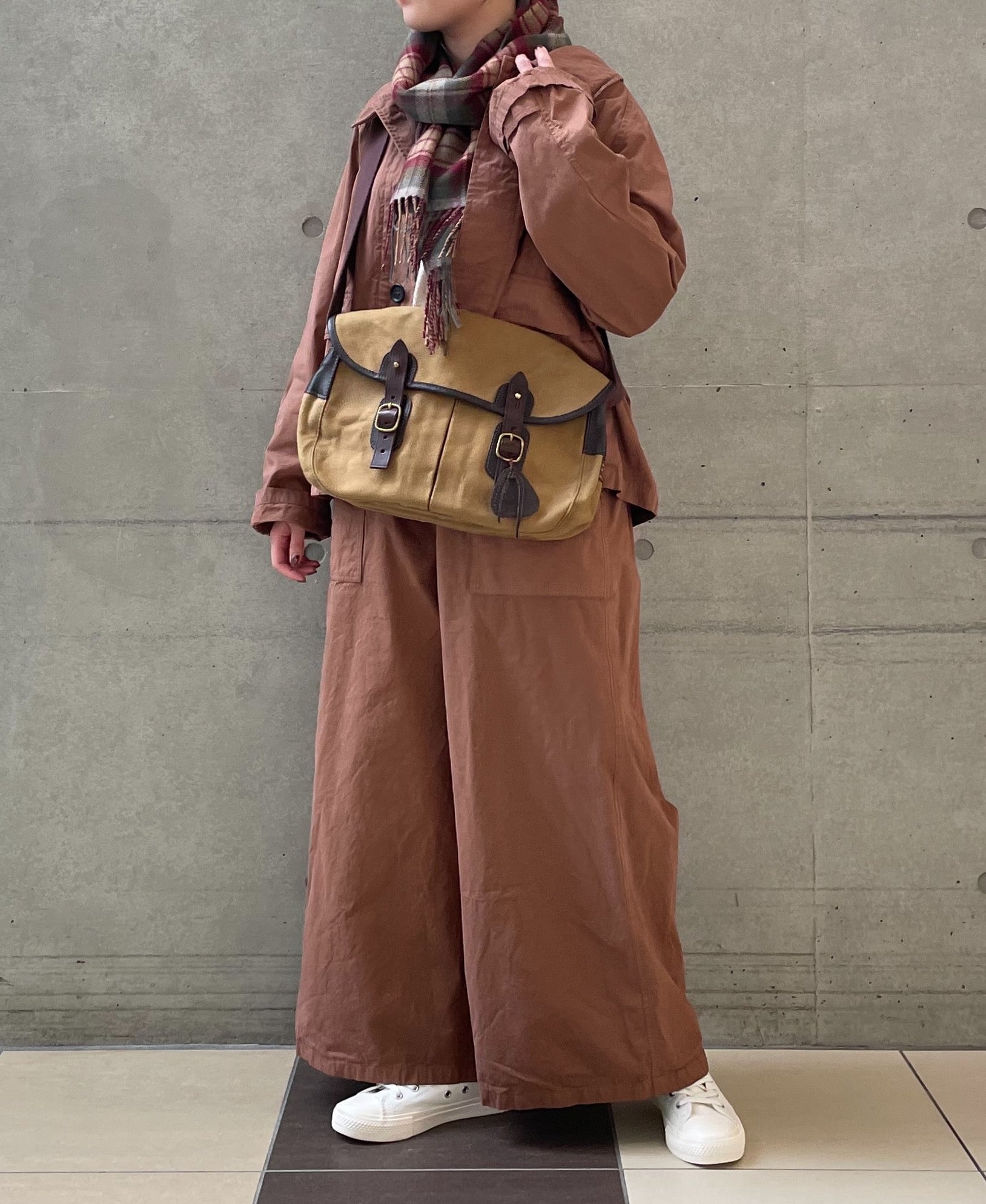 153cm　size:44　col.8805
