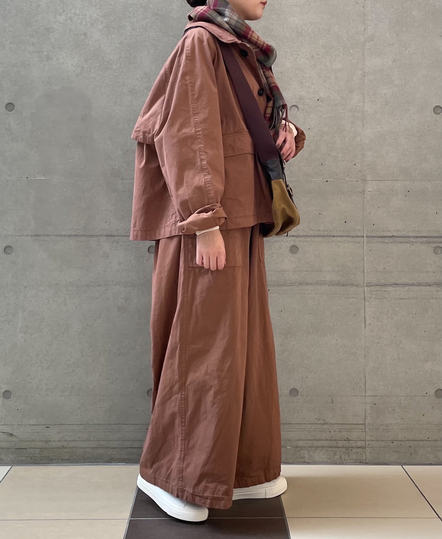 153cm　size:44　col.8805