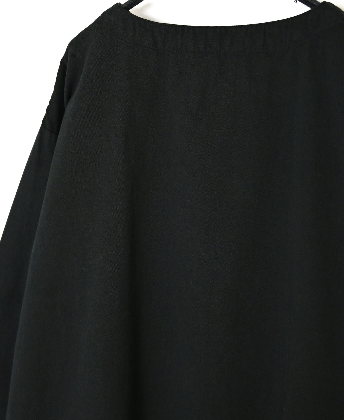 INAM2661TD 30s COTTON TWILL OVERDYE BOAT NECK SMOCK