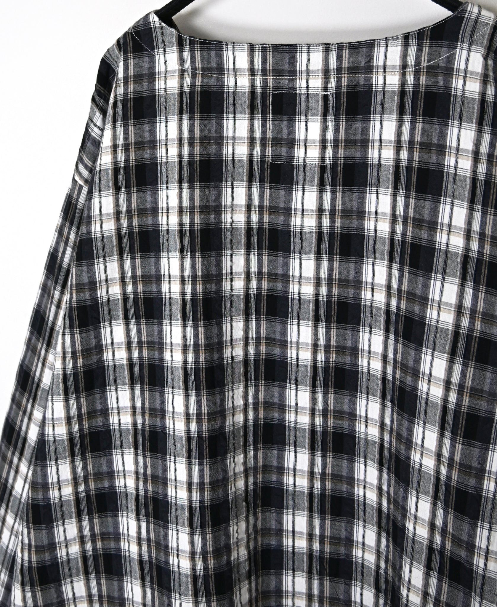 INAM2671 YARN DYED COTTON CHECK BOAT NECK SMOCK