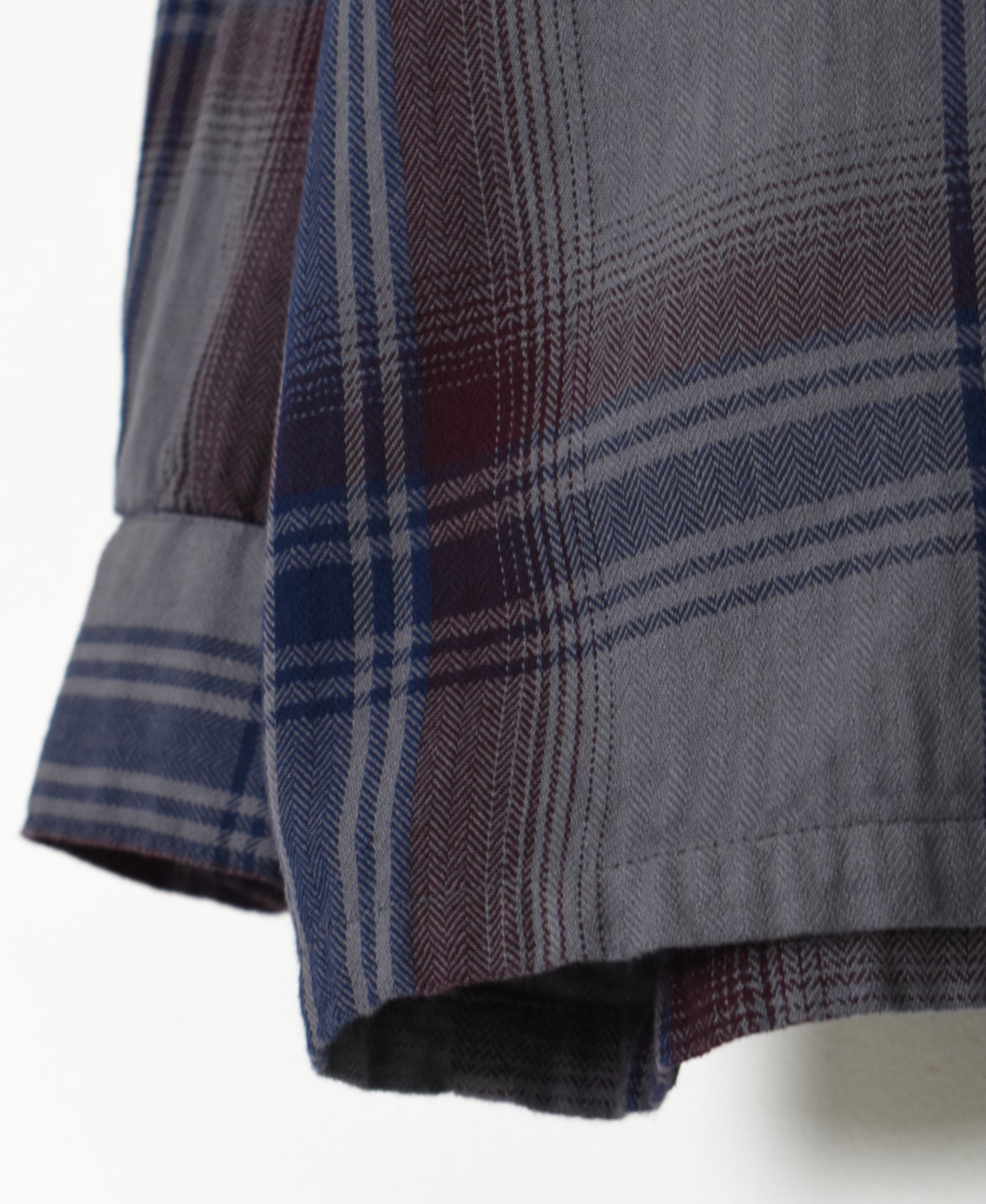 INHT2681CD COTTON CHECK OVERDYE ONE-UP COLLAR SHIRT