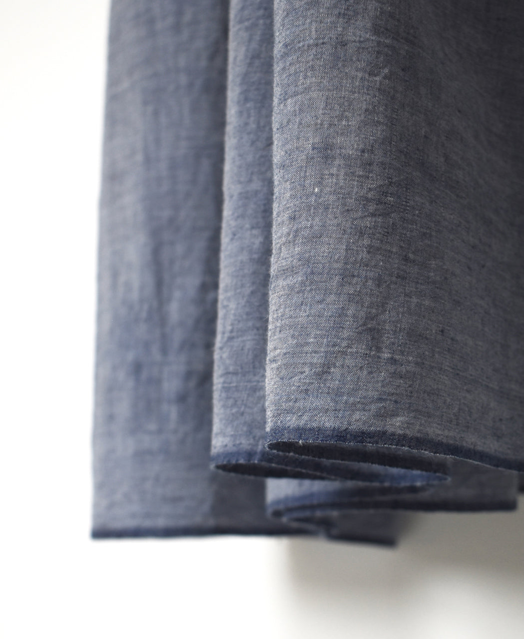 INMDS26042 HANDWOVEN YARN DYE CHAMBRAY FRILL COLLAR SHIRTS DRESS WITH RAJASTHAN GATHER