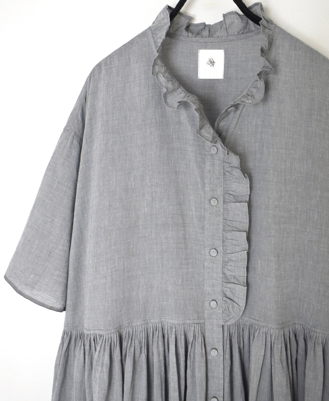 INMDS26042 HANDWOVEN YARN DYE CHAMBRAY FRILL COLLAR SHIRTS DRESS WITH RAJASTHAN GATHER