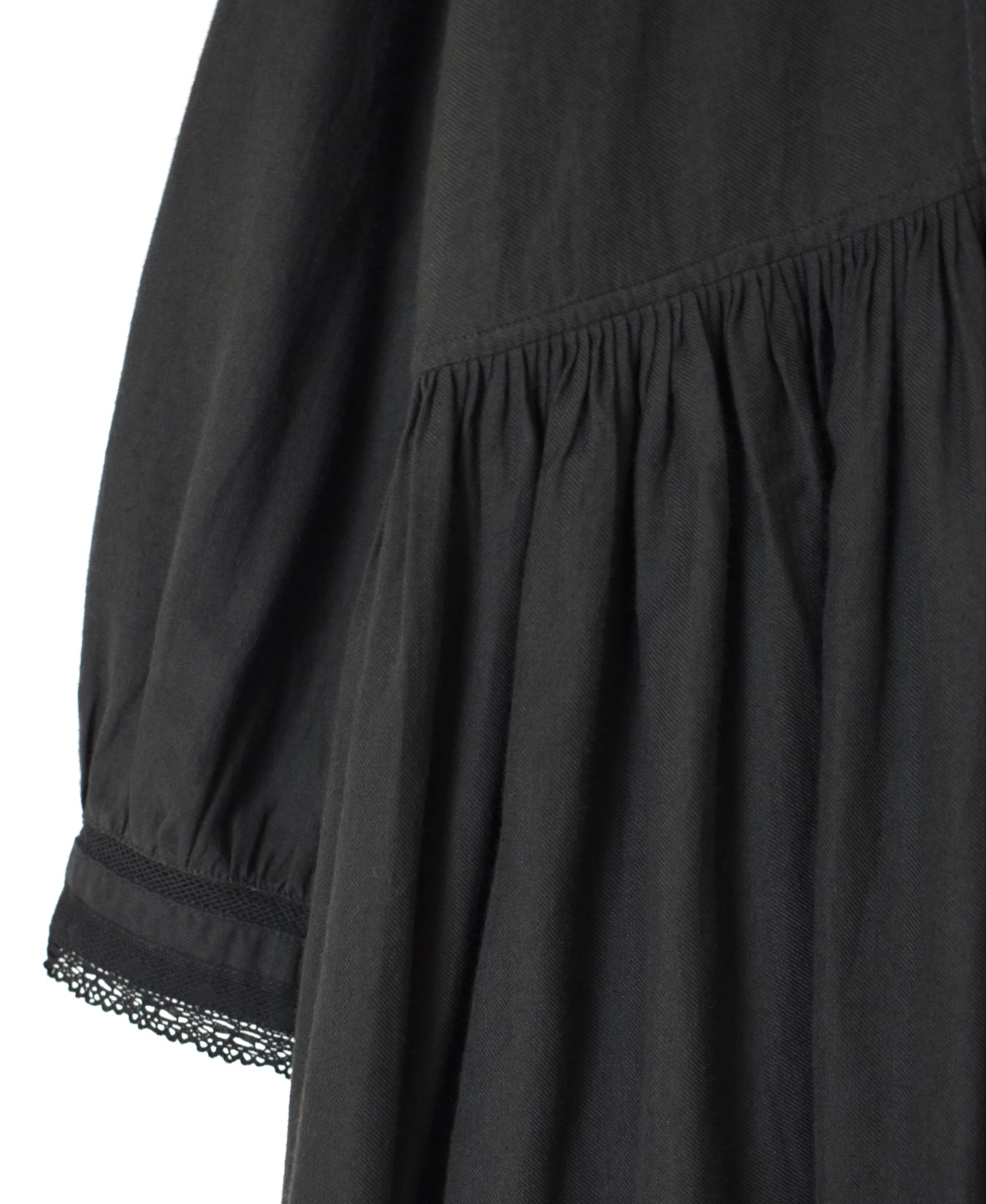 INMDS26704 TWILL COTTON KHADI PLAIN LACE COLLAR DRESS WITH PINTUCK