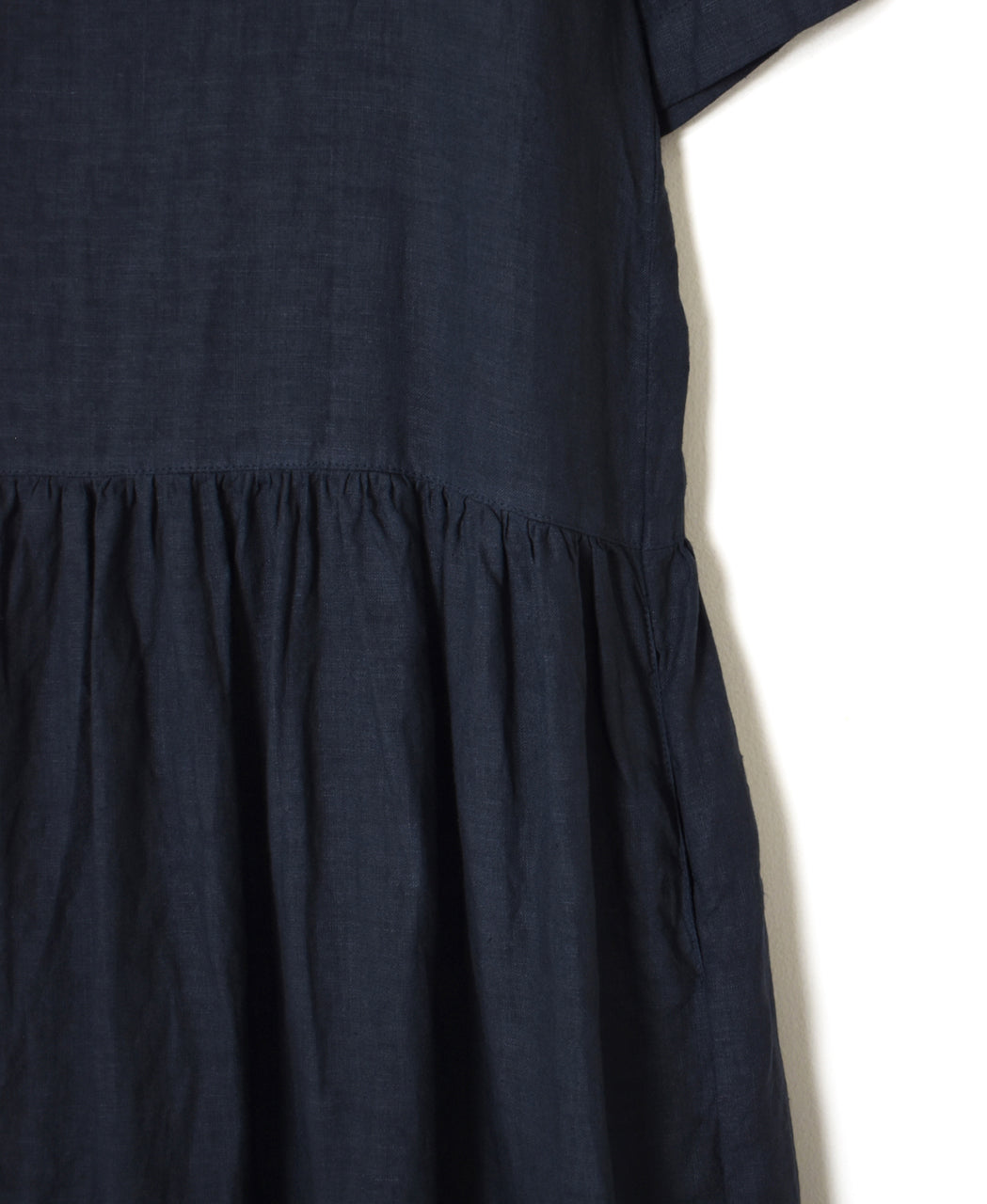 NAM1632LP LINEN PLAIN OVERDYE BOAT NECK S/SL ONE-PIECE