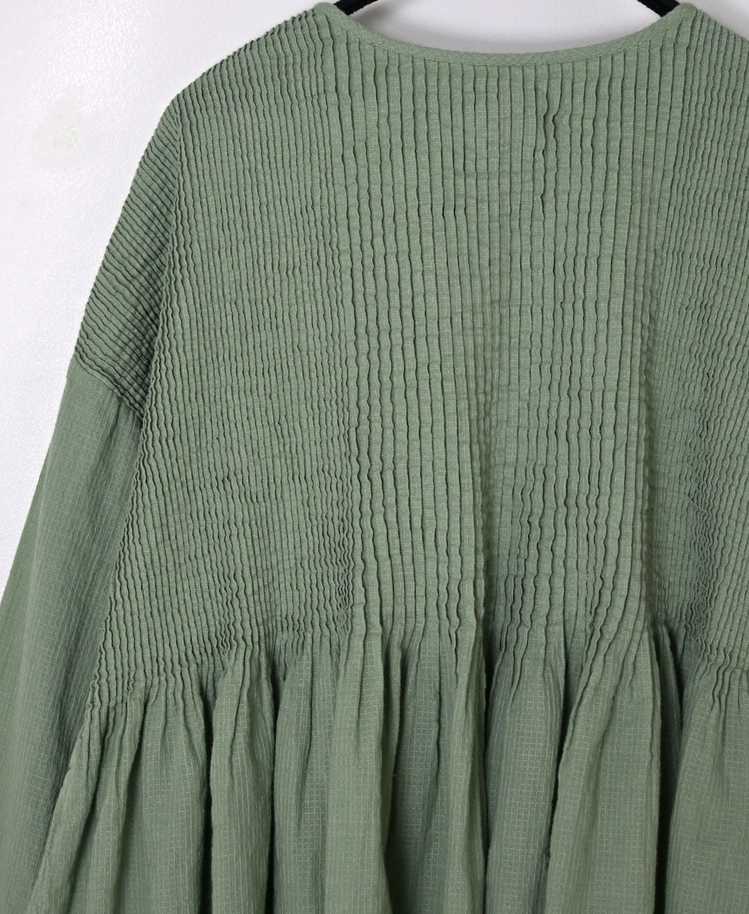 NMDS26233D 80s ORGANIC MICRO CHECK OVERDYE CREW-NECK BUTTON SHIRT WITH MINI PINTUCK