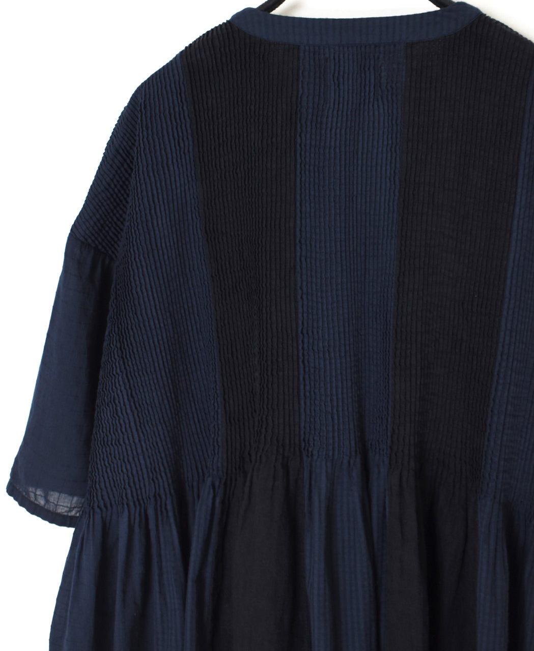 NMDS26262D ORGANIC COTTON/LINEN PATCHWORK OVERDYE V-NECK S/SLEEVE SHIRT WITH MINI PINTUCK