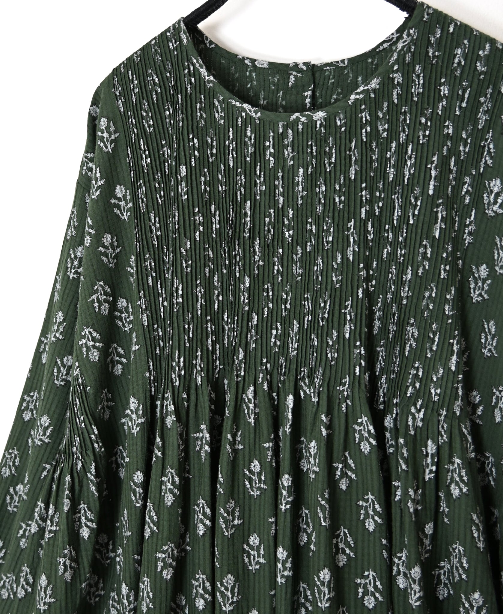 NMDS26613 80s ORGANIC SMALL CHECK MEDIUM FLOWER BLOCK PRINT CREW-NECK P/O SHIRT DRESS WITH PINTUCK