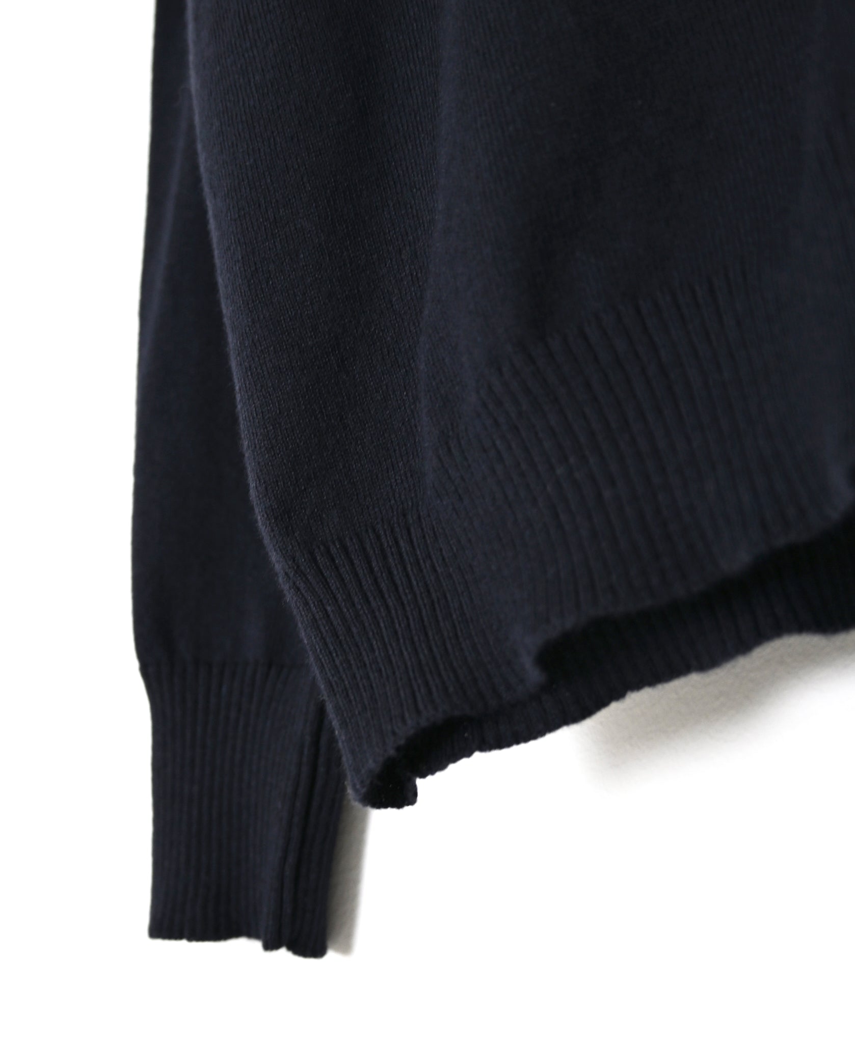 NNSL26503 14GG PLAIN STITCH COTTON/NYLON/SILK V-NECK CARDIGAN