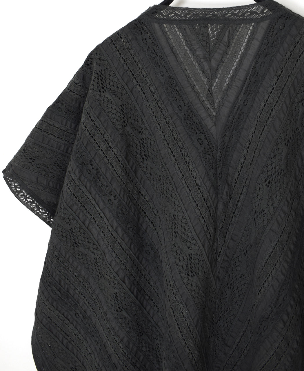 NSL25063 ALL LACE FRENCH/SL PONCHO