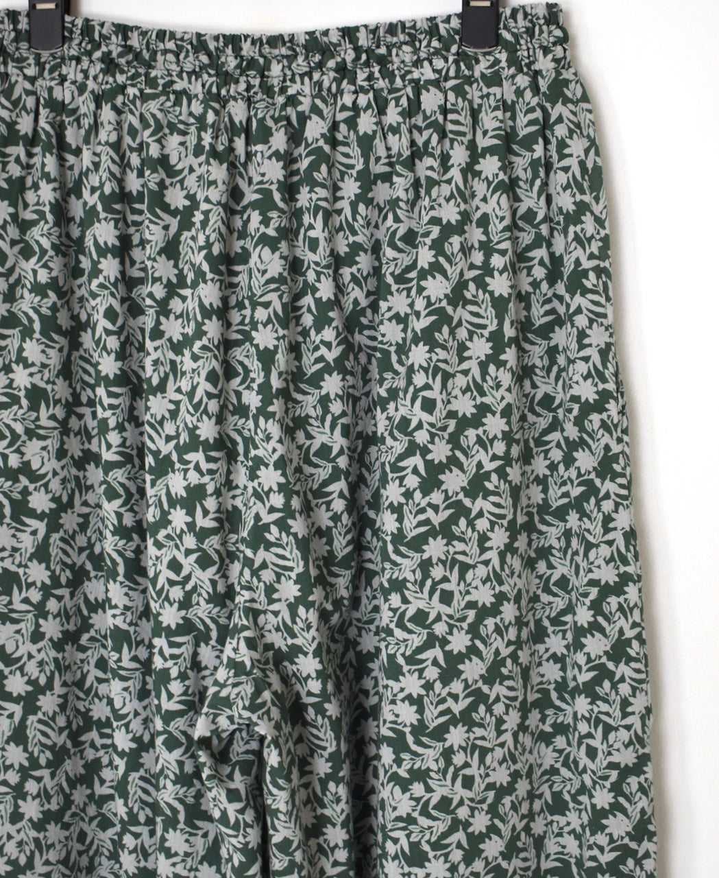 NSL26075 80s VOILE TWO TONE FLOWER PRINT WIDE EASY PANTS