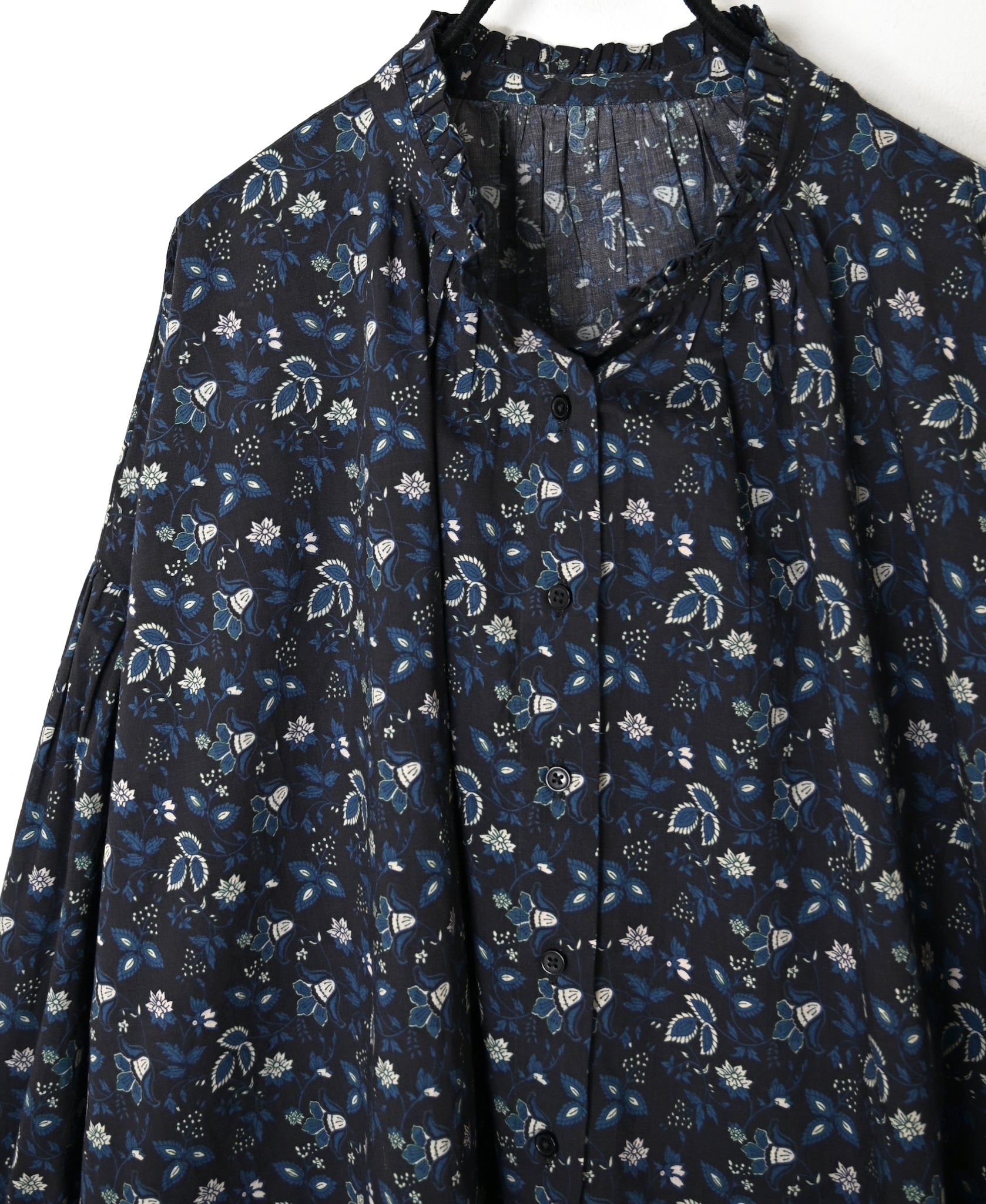 NSL26591 60s COTTON CAMBRIC FLOWER PRINT FRILL COLLAR SHIRT