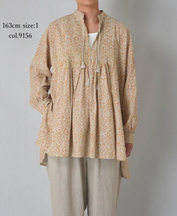 INMDS26102 80s COTTON FLOWER BLOCK PRINT BANDED COLLAR MINI PINTUCK TUNIC