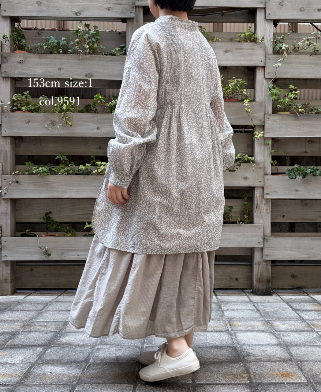 INMDS26102 80s COTTON FLOWER BLOCK PRINT BANDED COLLAR MINI PINTUCK TUNIC